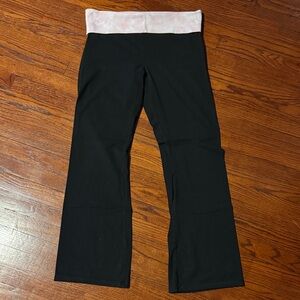 Victoria’s Secret Most Loved Yoga Pants